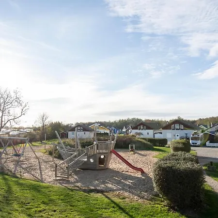 Seepark Ferienhaus Seelowe 26 Nyaraló